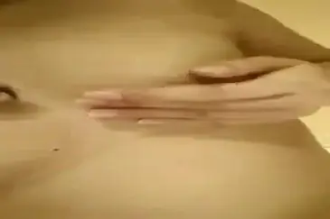 Cam Amoy Sedih Toket Kecil Tapi Memek Basah Gila