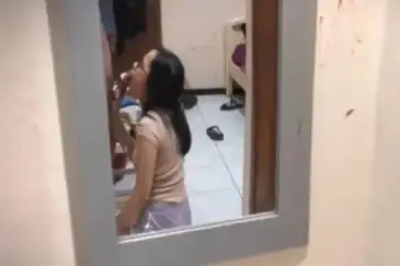 Cewek Genit Sepong Kontol Gede Sampe Nyemprot Peju