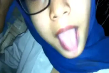 Pembantu Bohay Pijat mantap